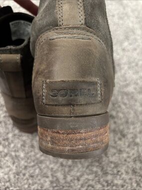Sorel Women's Olive Green Suede Boots